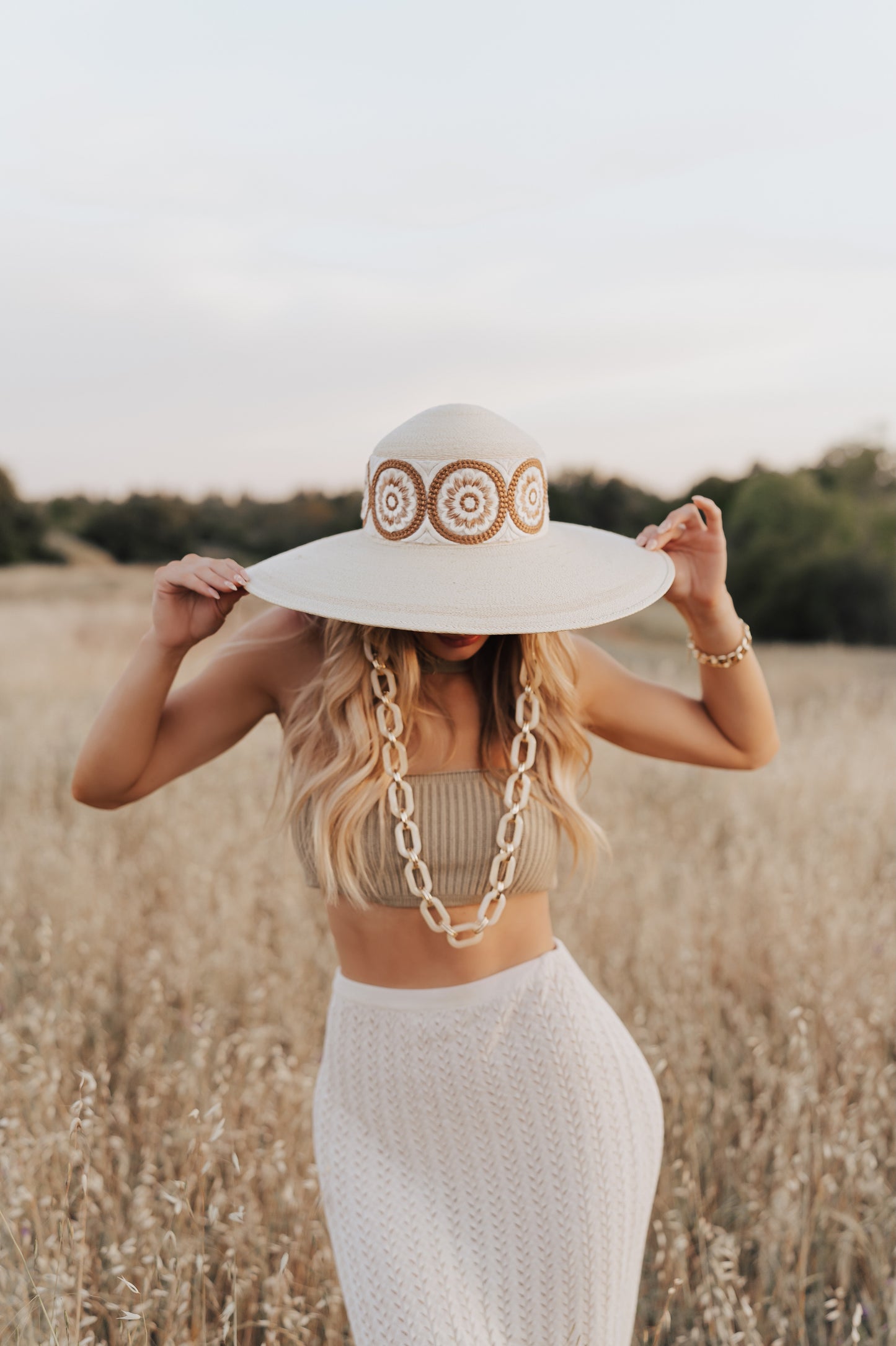 Boater beach “Amelia” Ivory