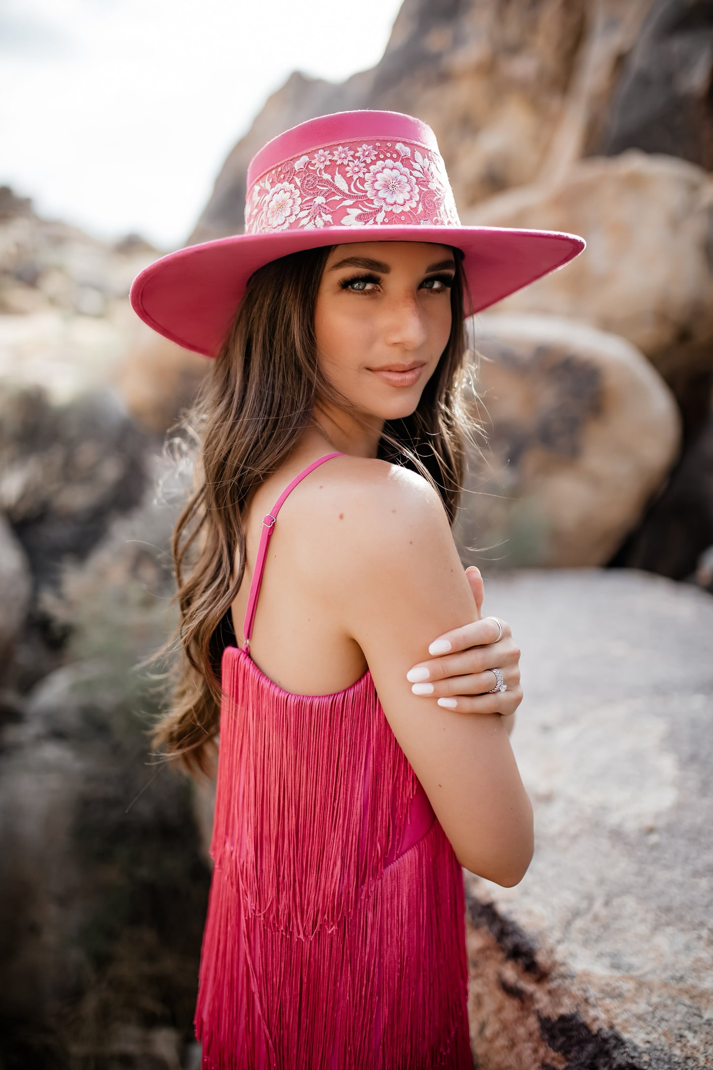 Boater hat “Daisy” in mulberry