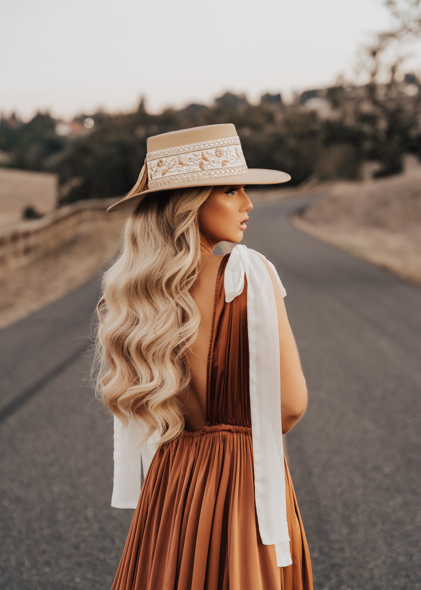 Boater "Sausalito" Hazelnut/Gold
