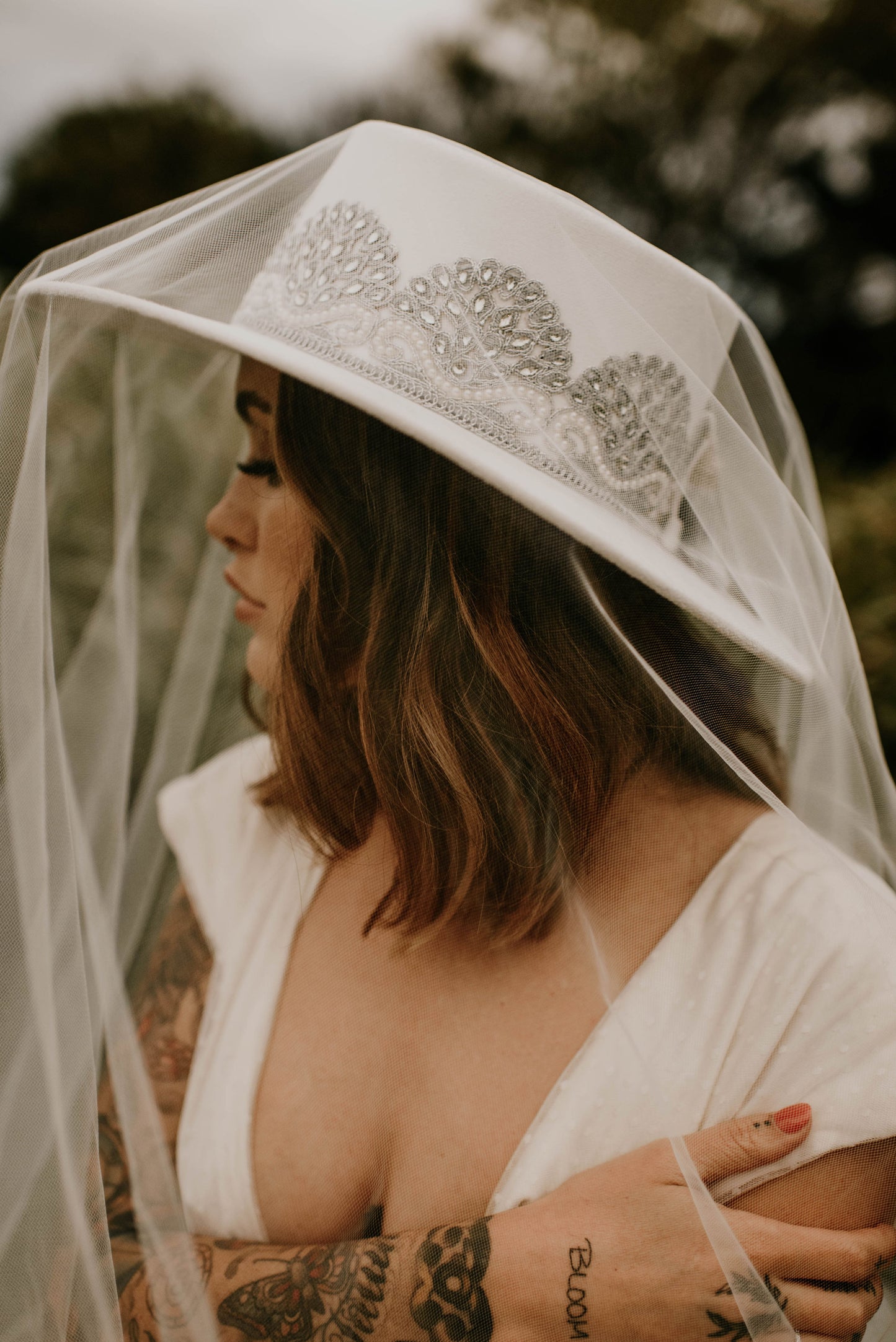 Boater "I DO" Pure White/ Silver Details