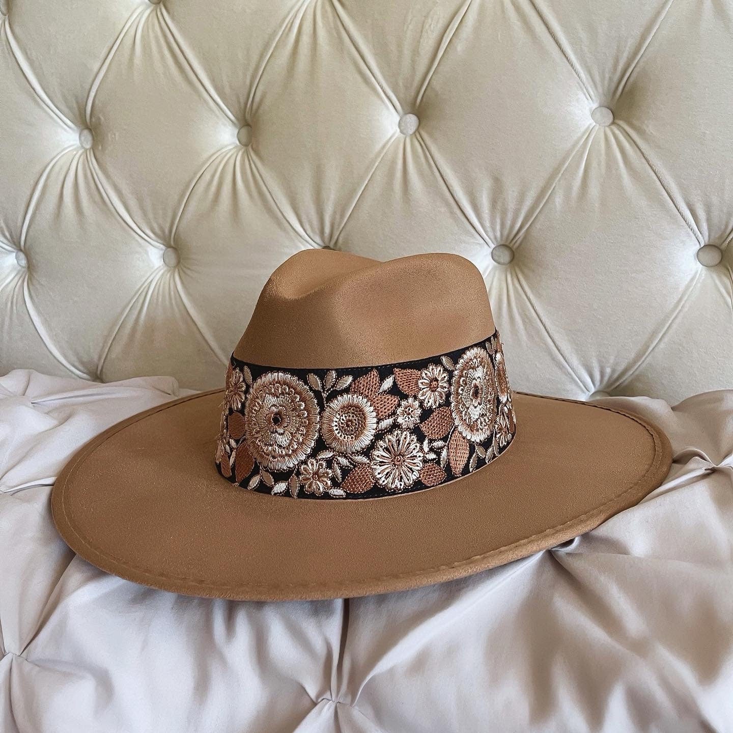 Fedora “Valencia” Hazelnut