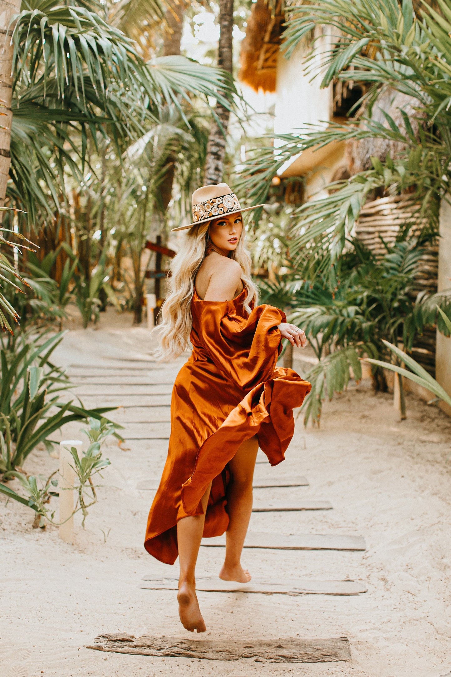 Fedora “Valencia” Hazelnut