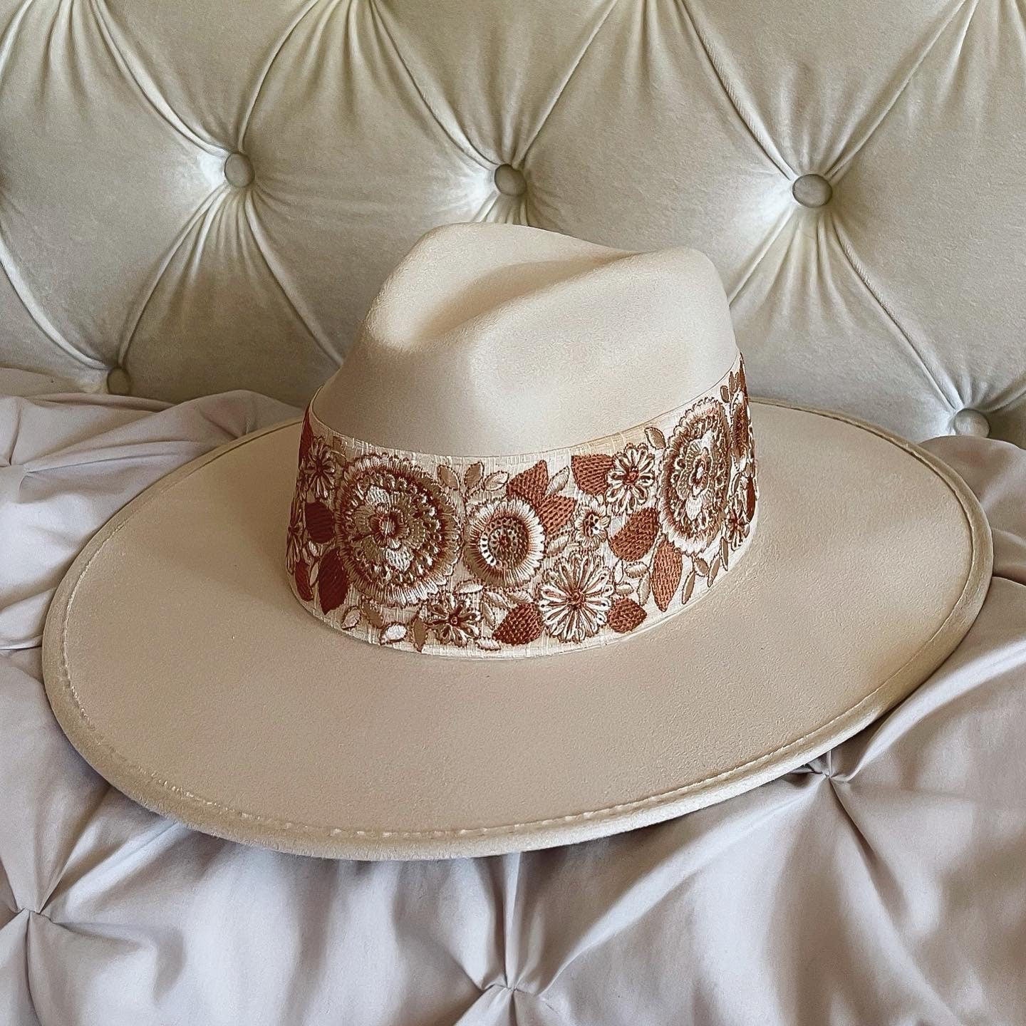 Fedora "Valencia" Ivory