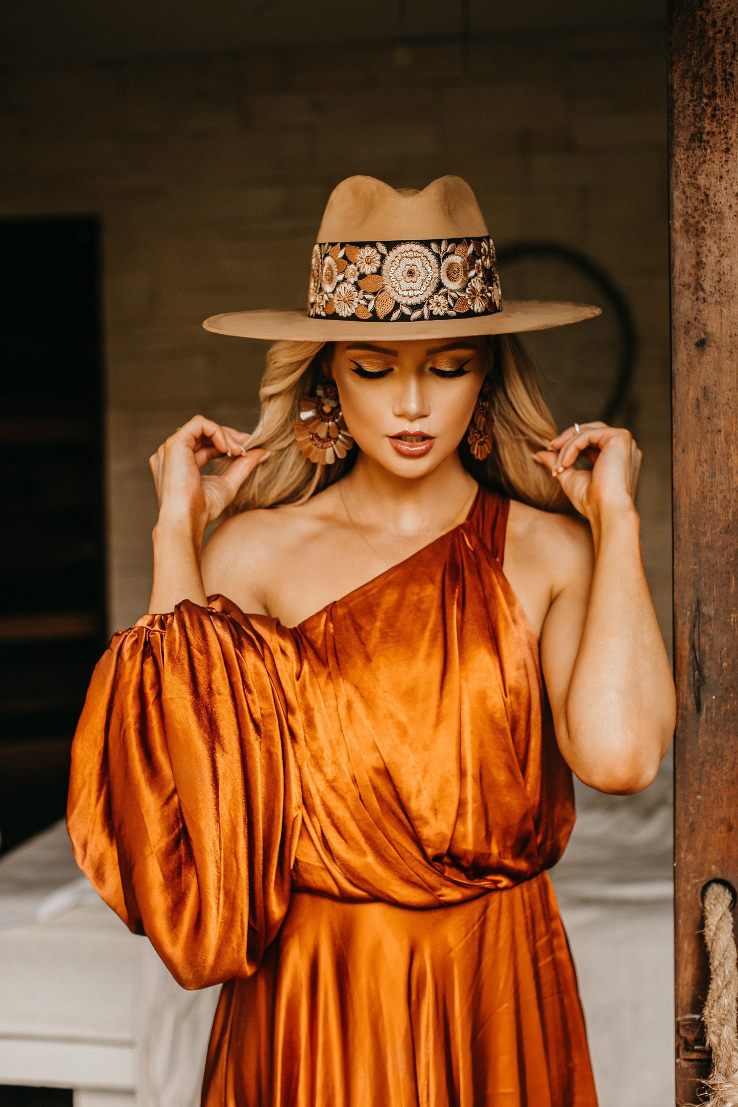 Fedora “Valencia” Hazelnut