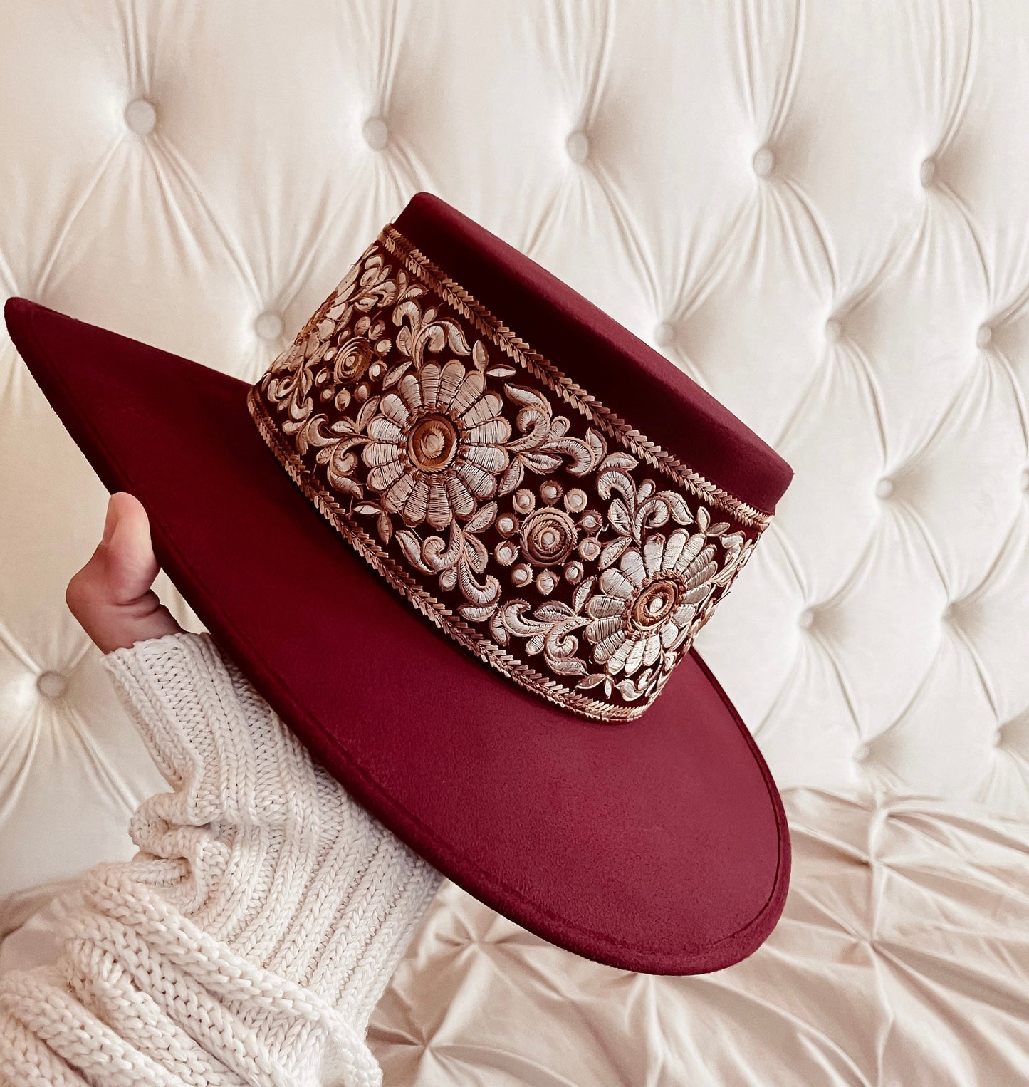 Boater hat “Sofia” in wine