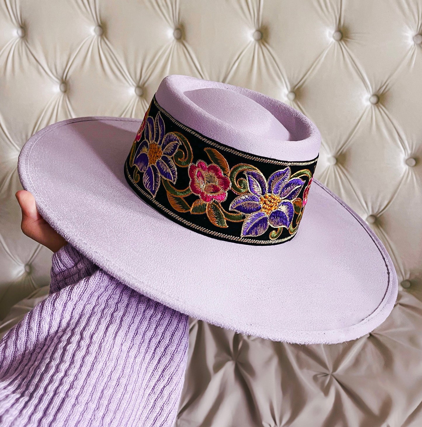 Boater hat “Charlotte” in lavender *Limited edition*