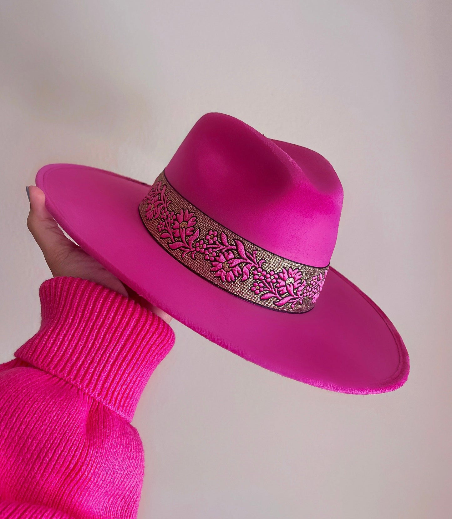 Fedora “Audrey” Magenta