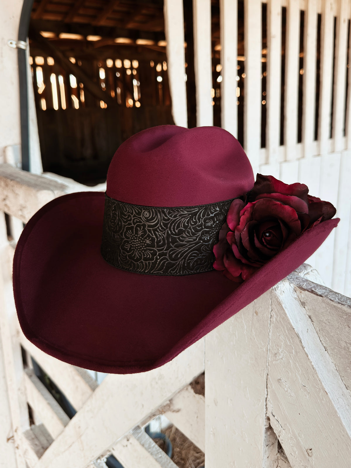 Cowgirl “Rosalia” in wine