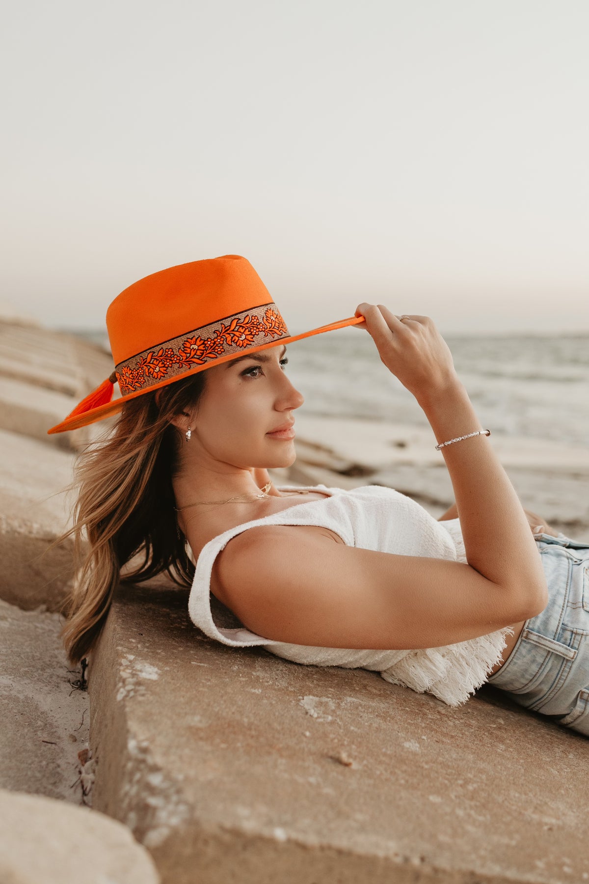 Fedora “Audrey” Pumpkin – Hats N display picture 1