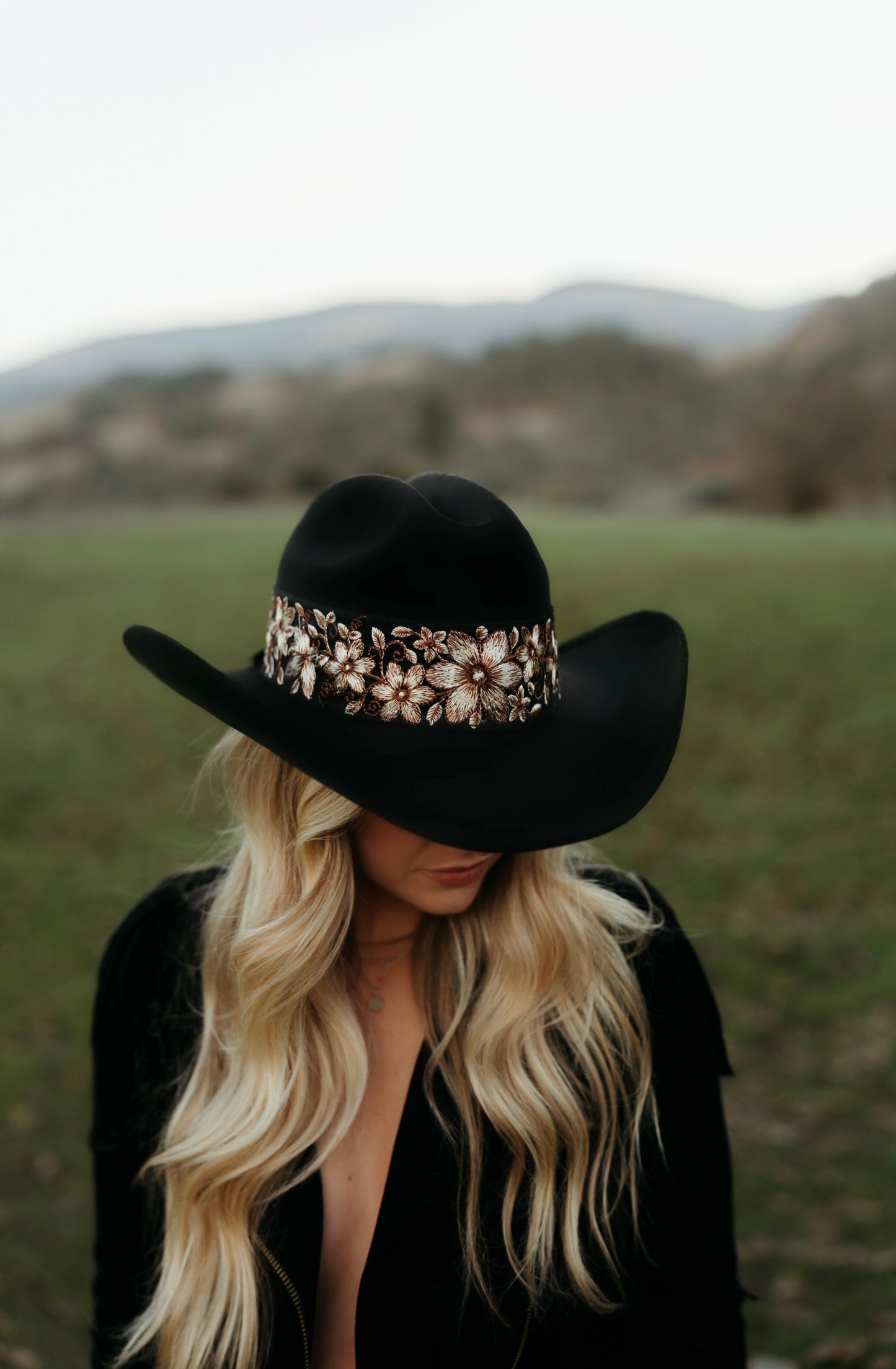 Cowgirl "Dolly" Black