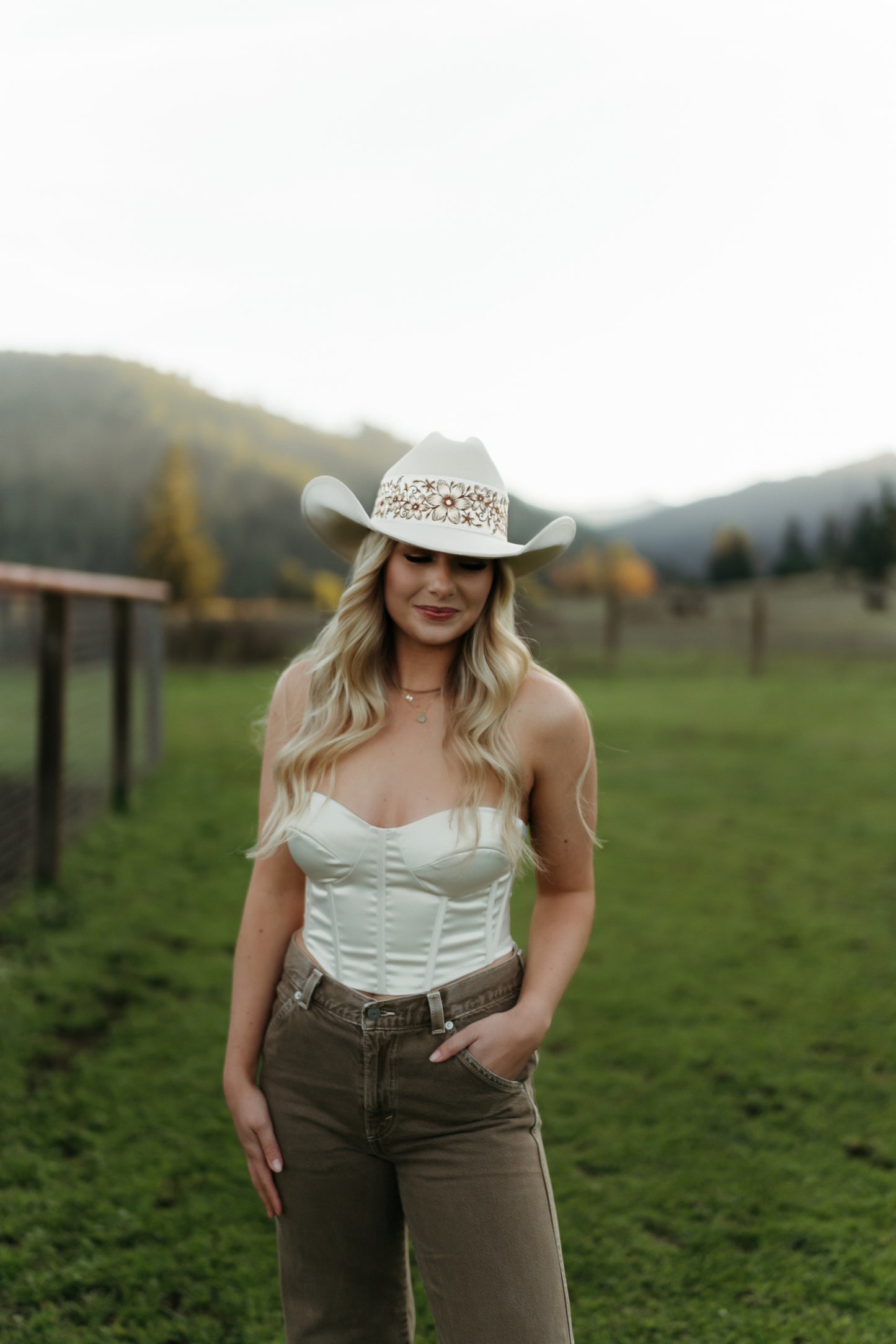 Cowgirl “Dolly” Ivory