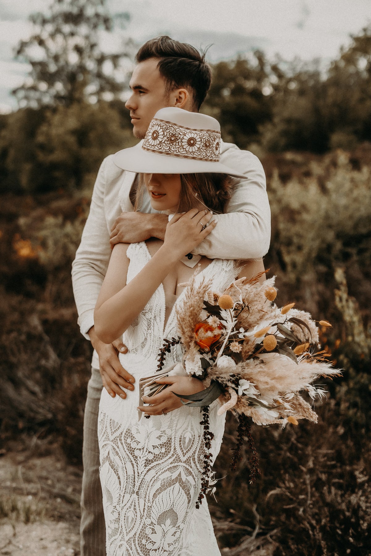Classic fedora "Sofia" Ivory
