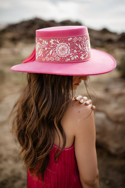 Boater hat “Daisy” in mulberry