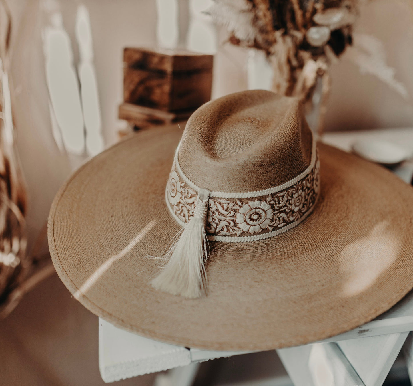 Fedora “Pearl” Natural Color/ Extra large brim